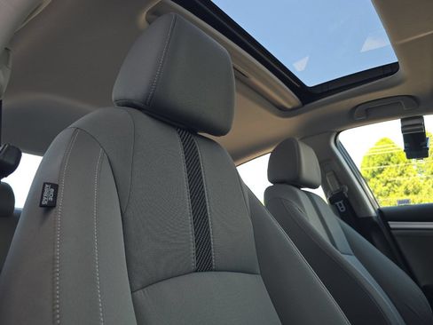 Used 2016 Honda Civic EX image 16