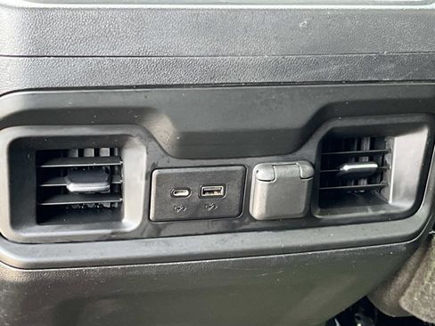 Used 2020 Chevrolet Silverado 1500 LT Trail Boss image 13