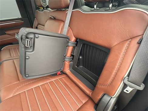 Used 2024 GMC Sierra 2500 Denali Ultimate image 23