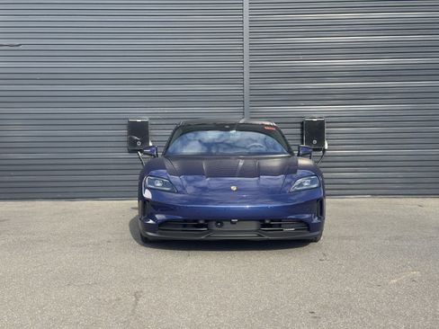 Used 2025 Porsche Taycan AWD/4WD image 11