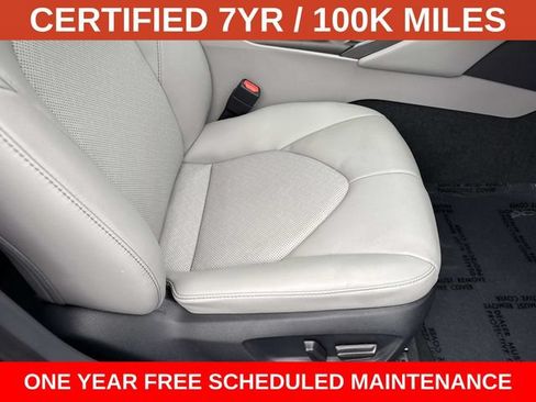 Used 2023 Toyota Camry XLE FWD image 10