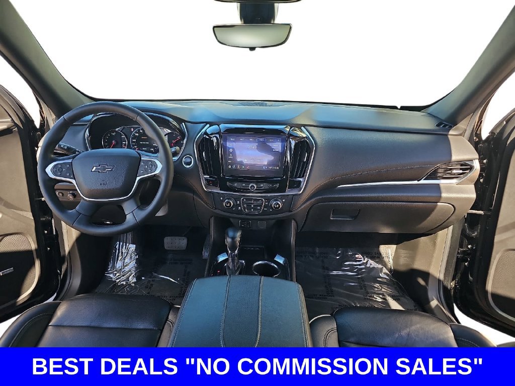 Used 2023 Chevrolet Traverse Premier w/ Redline Edition AWD/4WD image 9