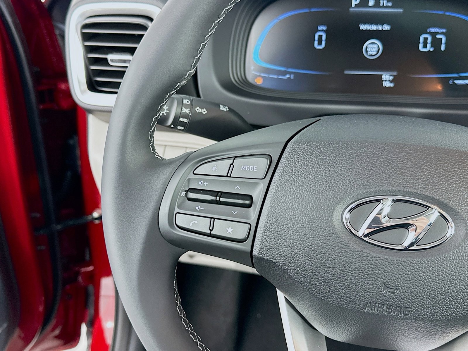 Certified 2026 Hyundai Venue SEL FWD image 14