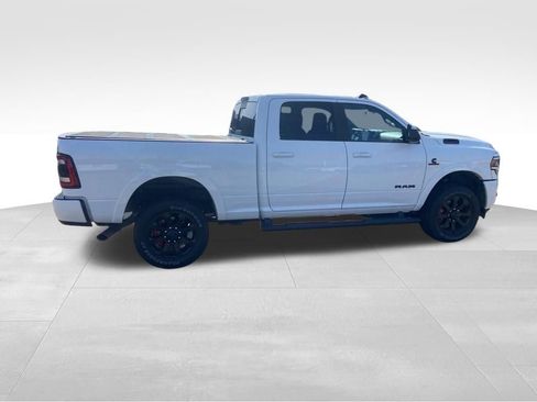 Used 2022 RAM 2500 Laramie w/ Night Edition image 17