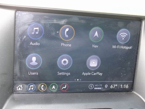 Certified 2023 GMC Acadia SLT image 9