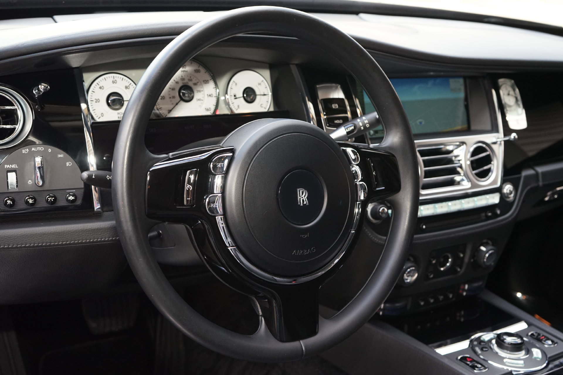Used 2011 Rolls-Royce Ghost RWD image 5