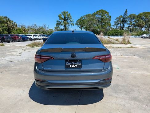 Used 2024 Volkswagen Jetta S FWD image 6
