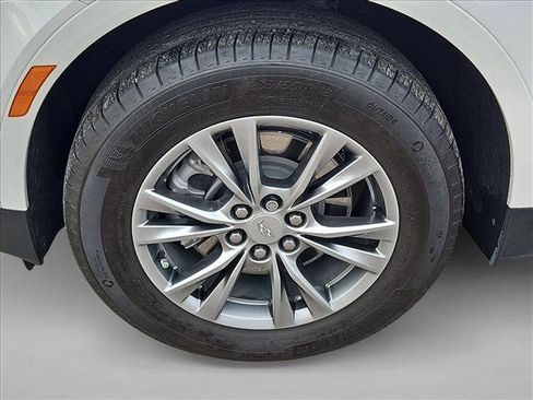 Used 2022 Cadillac XT5 Premium Luxury w/ LPO, Floor Liner Package image 23