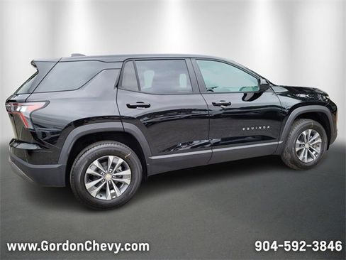 New 2026 Chevrolet Equinox LT w/ Safety and Technology Package image 7