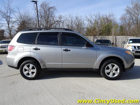 Used 2011 Subaru Forester 2.5X AWD/4WD image 5