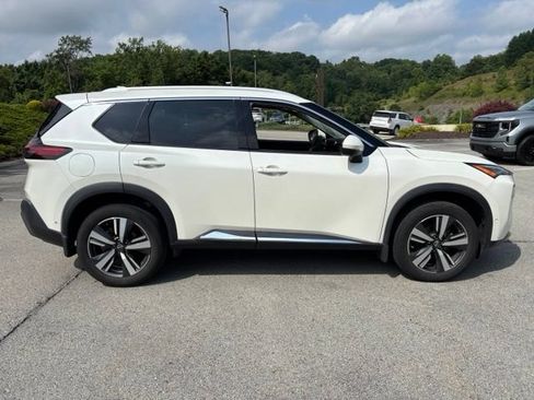 Certified 2023 Nissan Rogue SL w/ SL Premium Package AWD/4WD image 6
