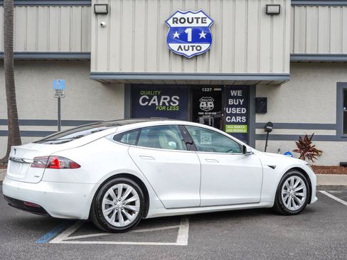Used 2018 Tesla Model S 75D AWD/4WD image 3