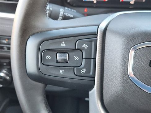 Used 2024 GMC Yukon Denali image 29