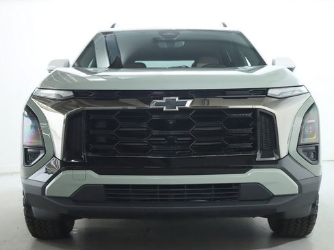 Used 2025 Chevrolet Equinox ACTIV w/ Safety and Technology Package image 6