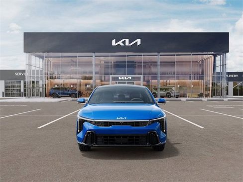 New 2025 Kia K4 GT-Line Turbo image 2