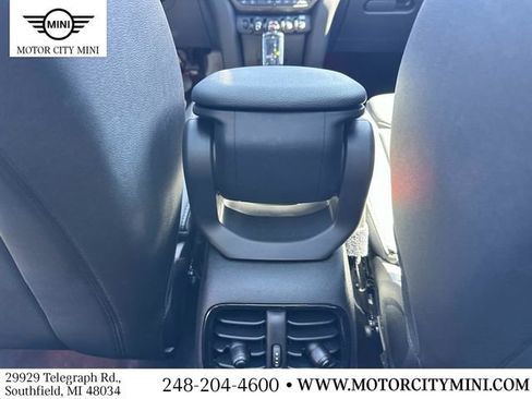 Certified 2024 MINI Cooper Countryman S w/ Premium Package AWD/4WD image 17