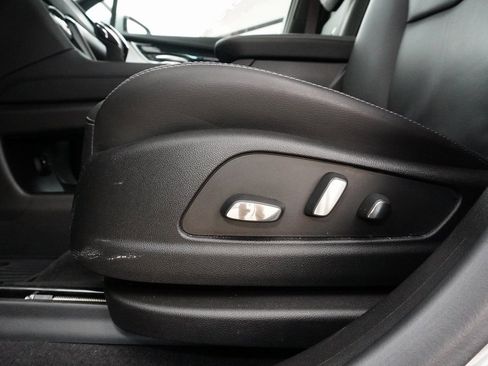 Used 2024 Cadillac XT5 Premium Luxury image 24