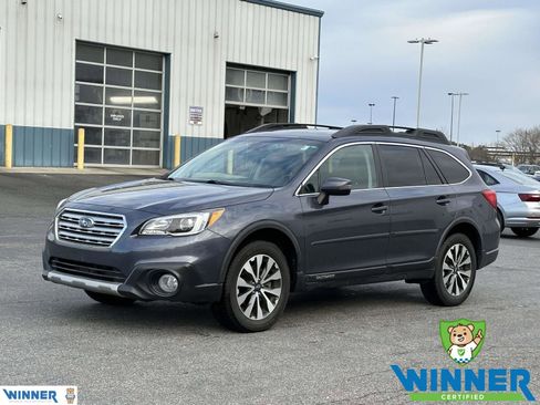 Used 2017 Subaru Outback 3.6R Limited image 1