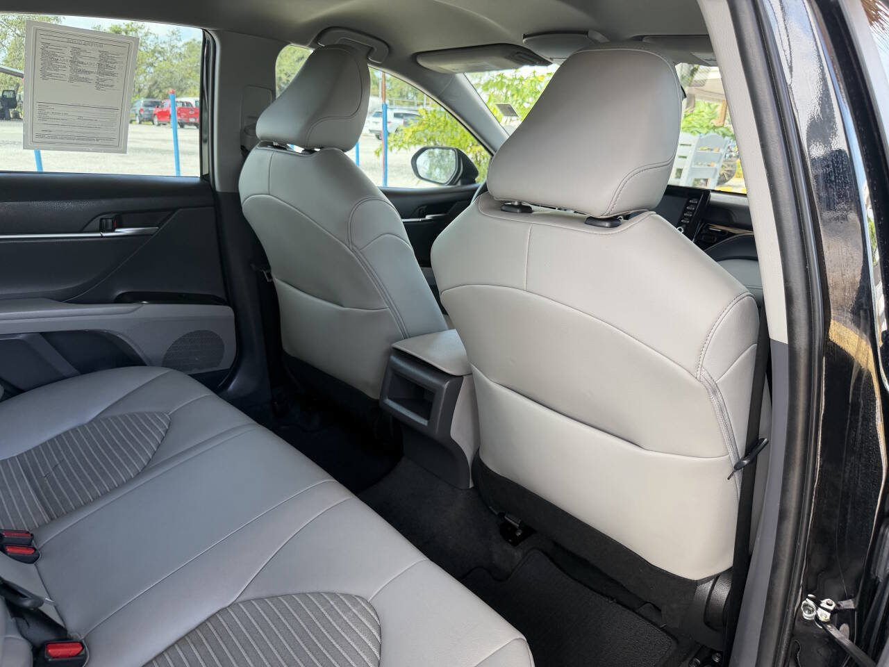 Used 2022 Toyota Camry SE FWD image 20