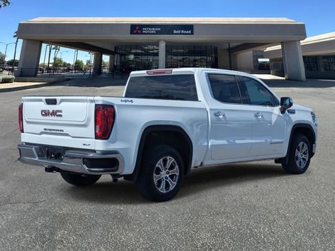 Used 2024 GMC Sierra 1500 SLT image 6