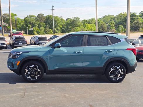 New 2026 Kia Seltos EX FWD image 6