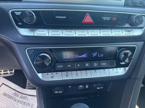 Used 2019 Hyundai Sonata Sport image 17