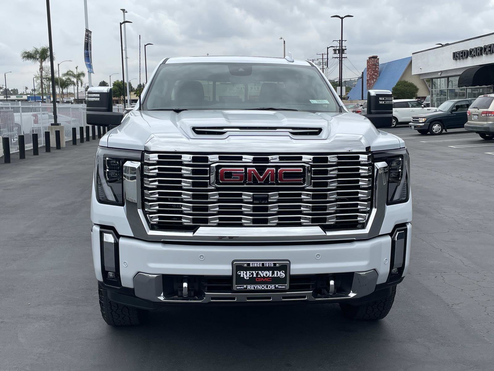 New 2026 GMC Sierra 2500 Denali w/ Max Trailering Package AWD/4WD image 2