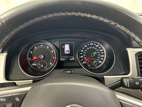 Used 2021 Volkswagen Atlas SE w/ Panoramic Sunroof Package image 13