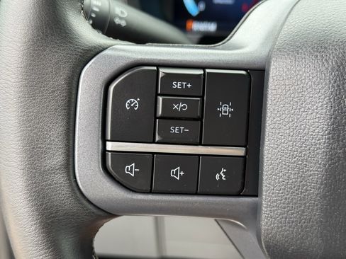 Used 2025 Ford F150 XLT w/ Equipment Group 301A Standard RWD image 17