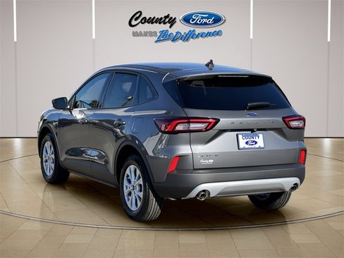 New 2026 Ford Escape Active image 23