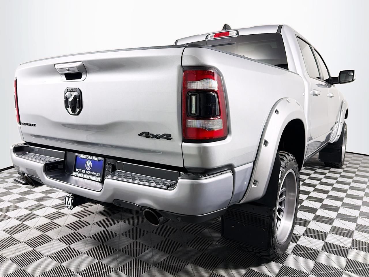Used 2019 RAM 1500 Sport w/ Leather & Sound Group AWD/4WD image 24
