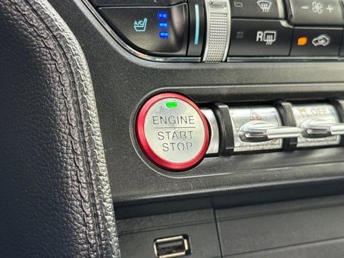 Used 2019 Ford Mustang Premium image 22