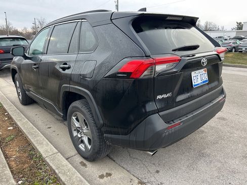 Used 2023 Toyota RAV4 XLE image 4