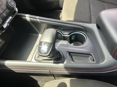 Certified 2025 Dodge Durango GT AWD/4WD image 22