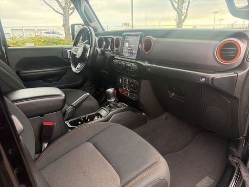 Used 2021 Jeep Gladiator Mojave AWD/4WD image 29