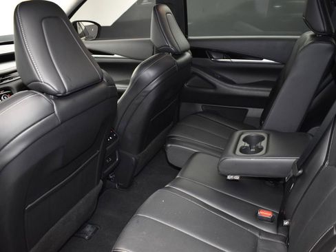 Certified 2025 INFINITI QX60 Pure image 15