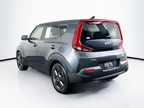 Used 2022 Kia Soul EX FWD image 5