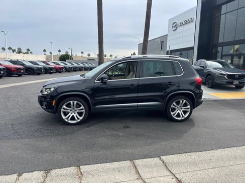 Used 2016 Volkswagen Tiguan SE FWD image 12
