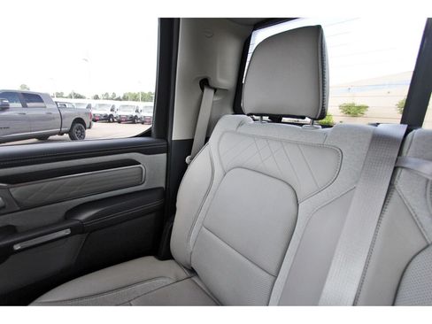 Used 2024 RAM 1500 Limited AWD/4WD image 14