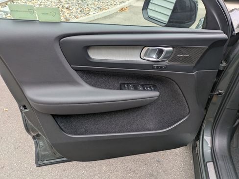 New 2026 Volvo XC40 B5 Ultra w/ Climate Package image 11