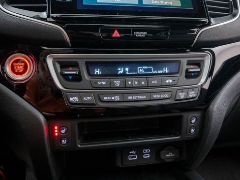 New 2026 Honda Ridgeline Black Edition image 24