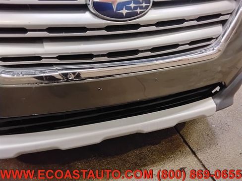 Used 2015 Subaru Outback 2.5i Limited w/ Popular Package #4 image 16