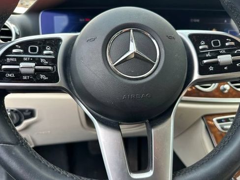Certified 2019 Mercedes-Benz E 300 4MATIC image 20