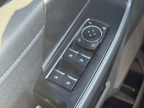 Used 2022 Ford F150 Lariat w/ Equipment Group 502A High image 15