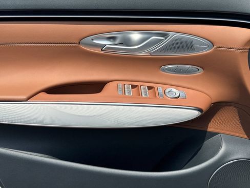 New 2026 Genesis GV70 2.5T Advanced AWD/4WD image 10