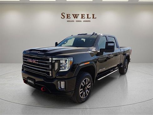 Used 2022 GMC Sierra 2500 AT4 w/ Gooseneck/5TH Wheel Package image 1