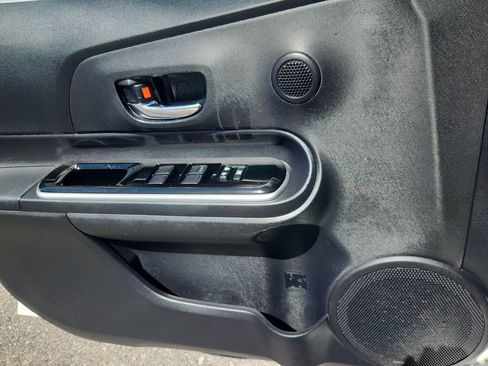 Used 2016 Toyota Prius C Three FWD image 8