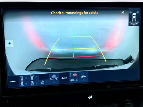Used 2022 Toyota Tundra SR5 w/ Advanced Technology Package AWD/4WD image 16