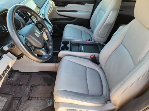 Certified 2023 Honda Odyssey Touring image 13