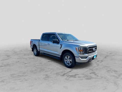 Used 2022 Ford F150 XLT w/ Equipment Group 302A High AWD/4WD image 2